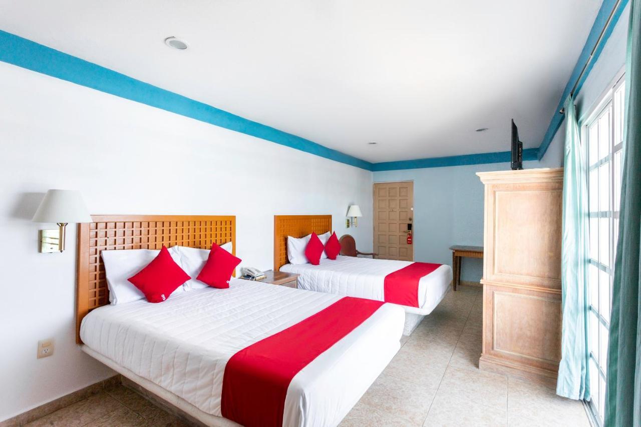 Hotel Gandhi Chetumal Esterno foto