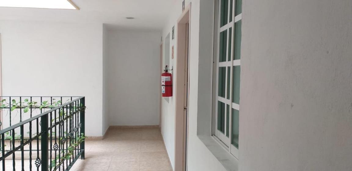Hotel Gandhi Chetumal Esterno foto